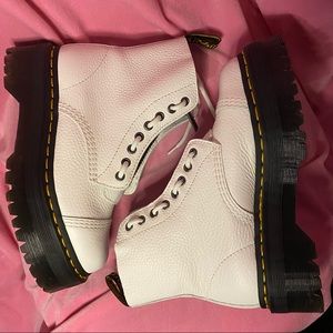 Dr.Martens Sinclair Platforms